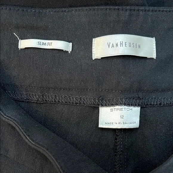 Women’s Van Heusen Black Slim Fit Stretch Pull-On Pants - Picture 5 of 9